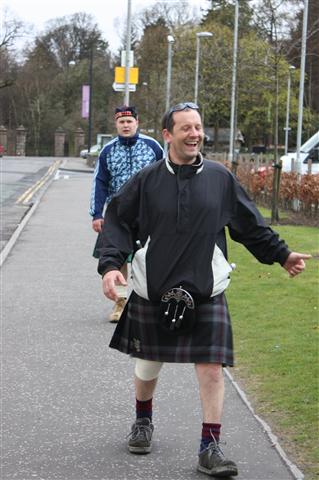 28-04-2010 18-27 The walk finish 207.JPG